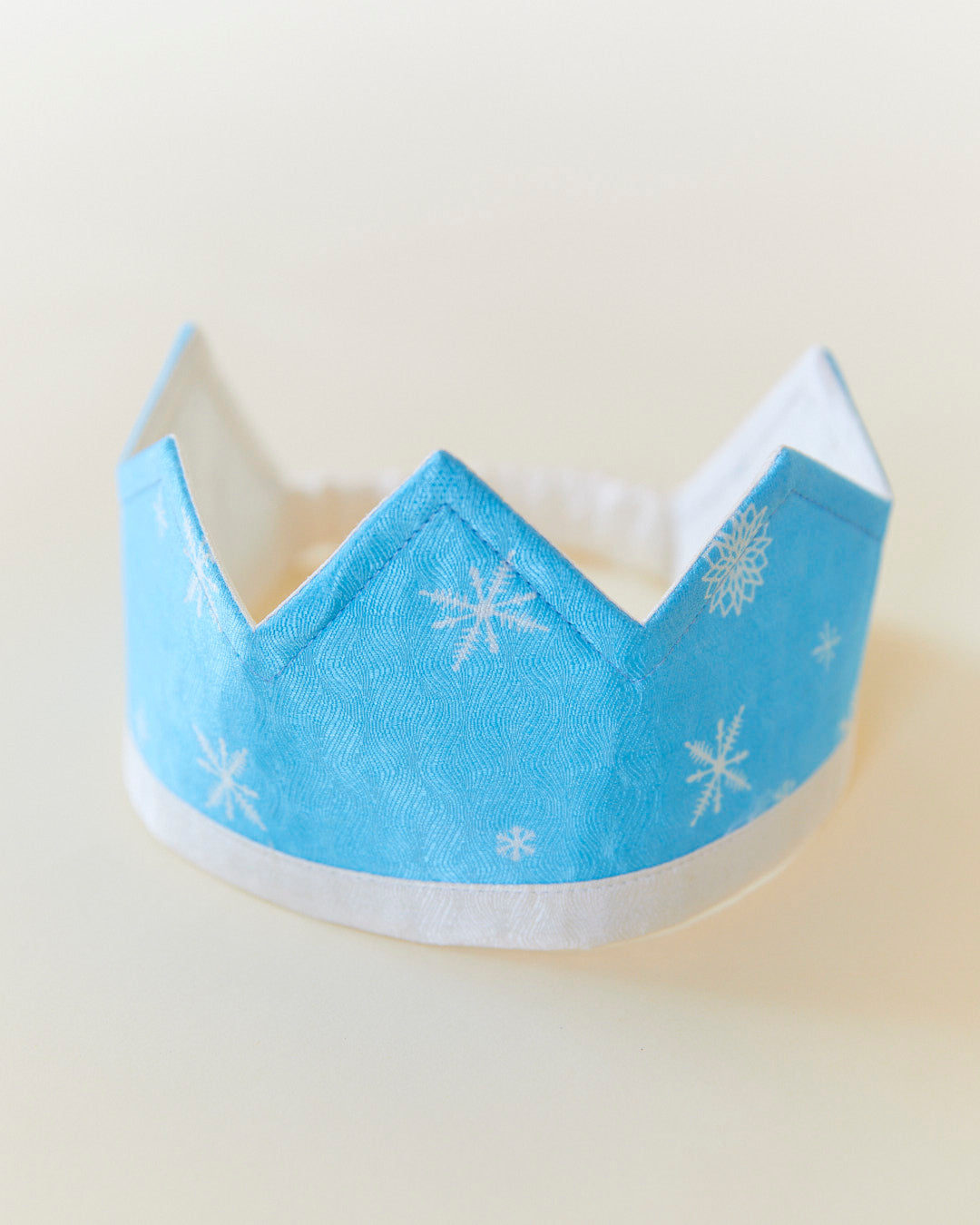 Snow Silk Crown