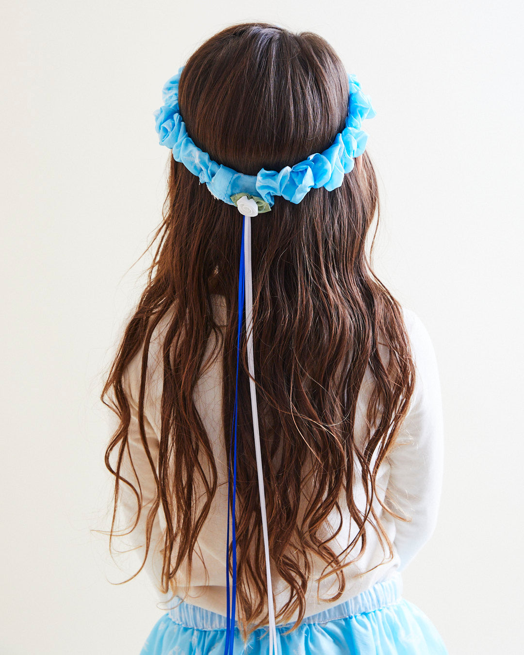 Snow Silk Garland