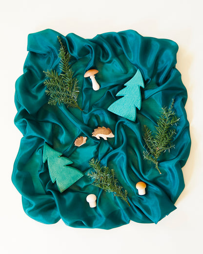 Evergreen Playsilk