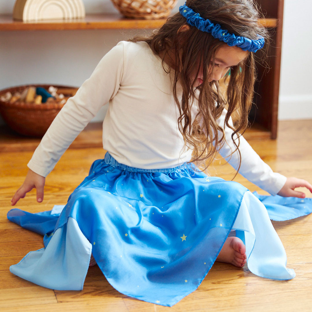 Star Prince/Princess Dress-up – Sarah's Silks Star Prince/Princess Dress-up – Sarah's Silks