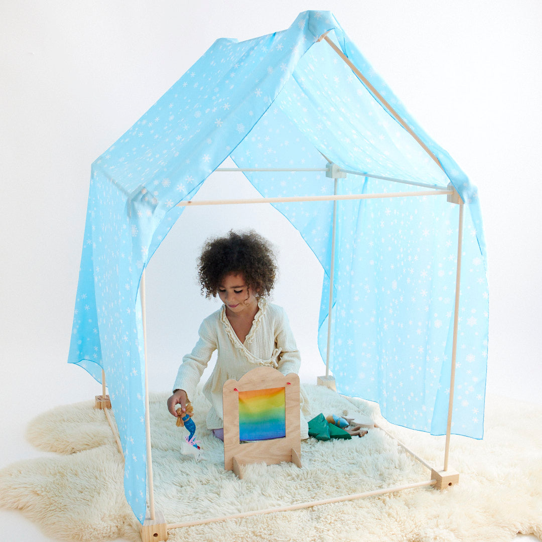 Playfort – Sarah's Silks