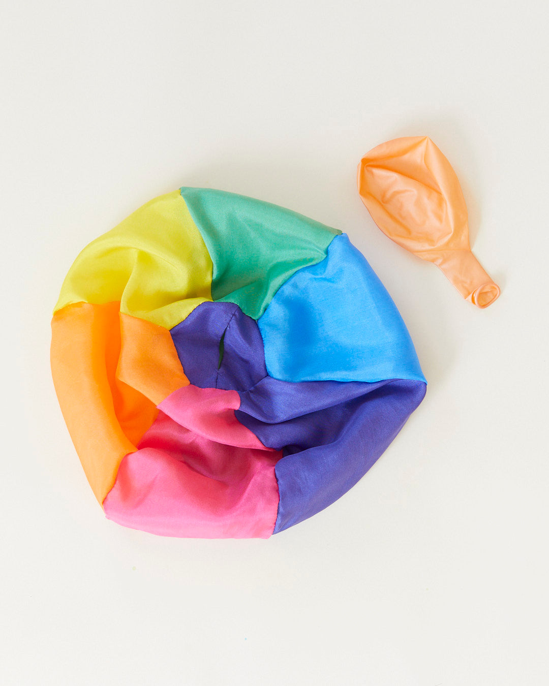 Sara Rydman Baloon Rainbow Balloon Ball – Sarah's Silks