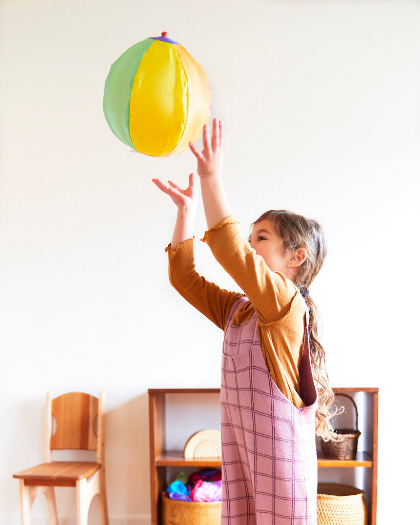 Sara Rydman Baloon Rainbow Balloon Ball – Sarah's Silks